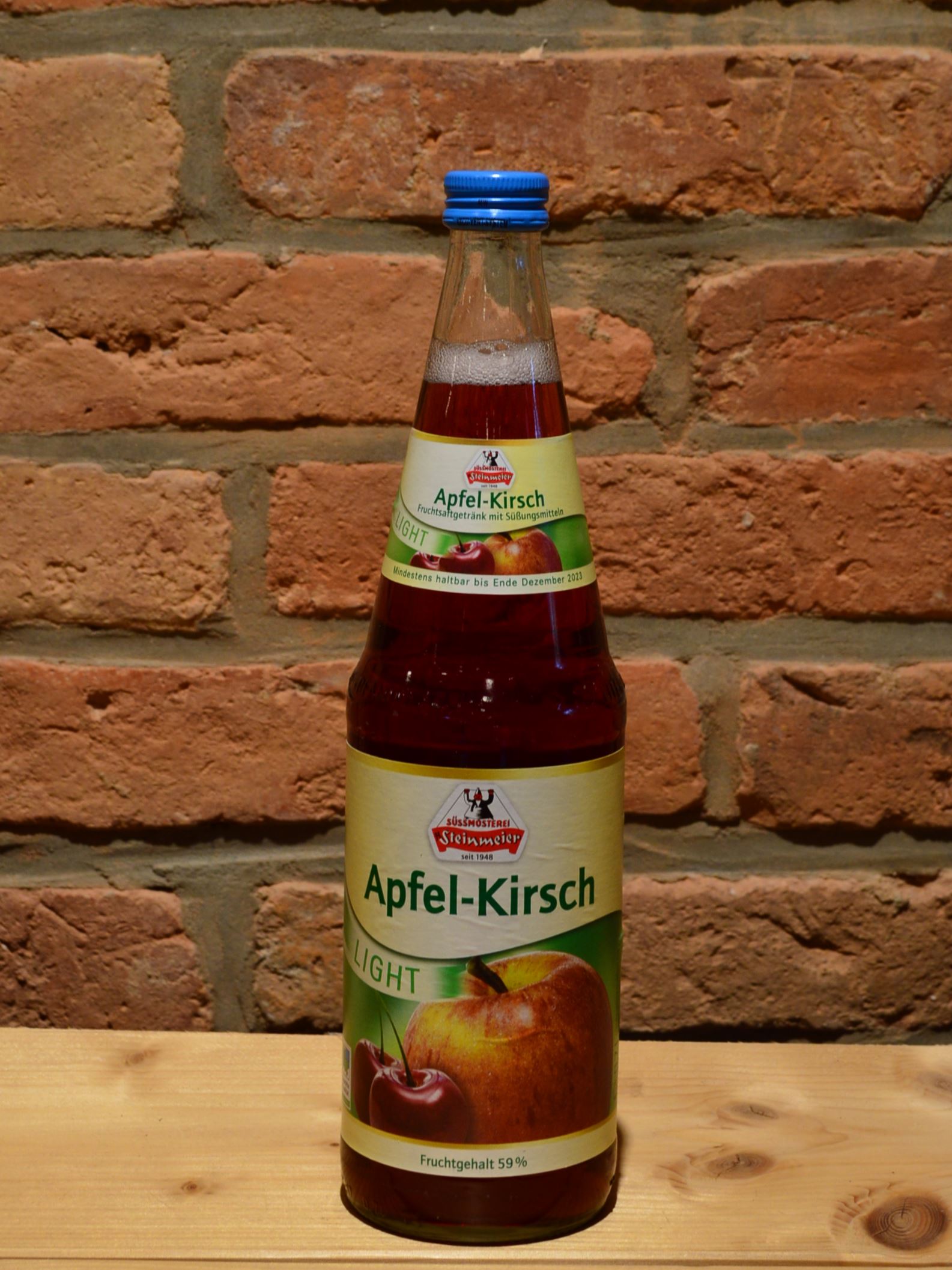 Apfel-Kirsch-Saft 0,7 l inkl. Pfand Apfel-Kirsch-Saft 0,7 l inkl. Pfand