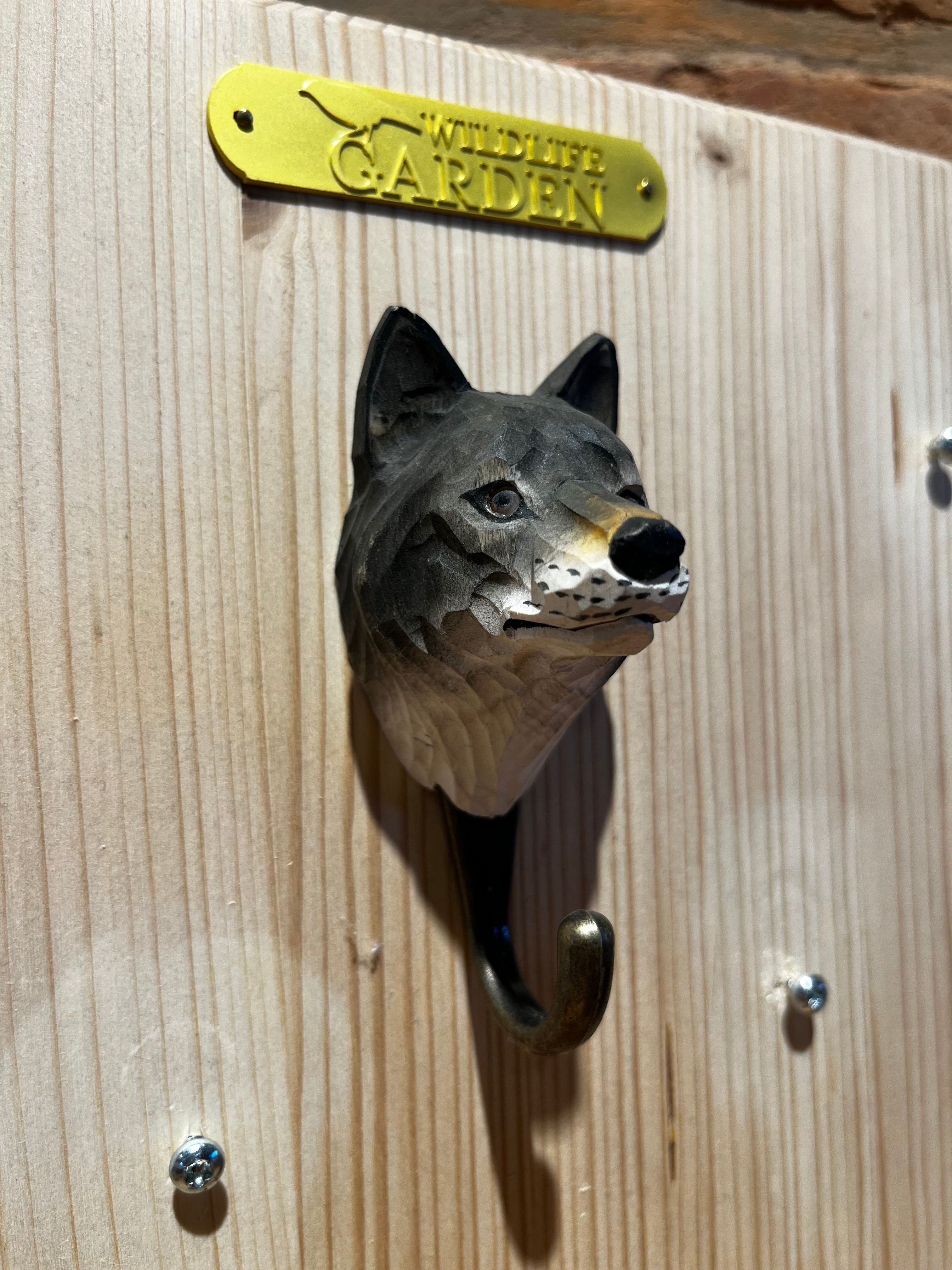 Haken Wolf